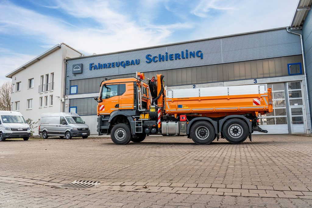 Übergabe MAN an Kreißstraßenmeisterei Ronnenberg