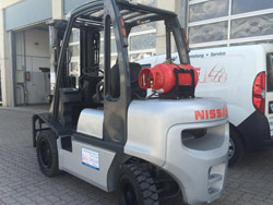 Gebrauchtstapler UG1D2A30LQ