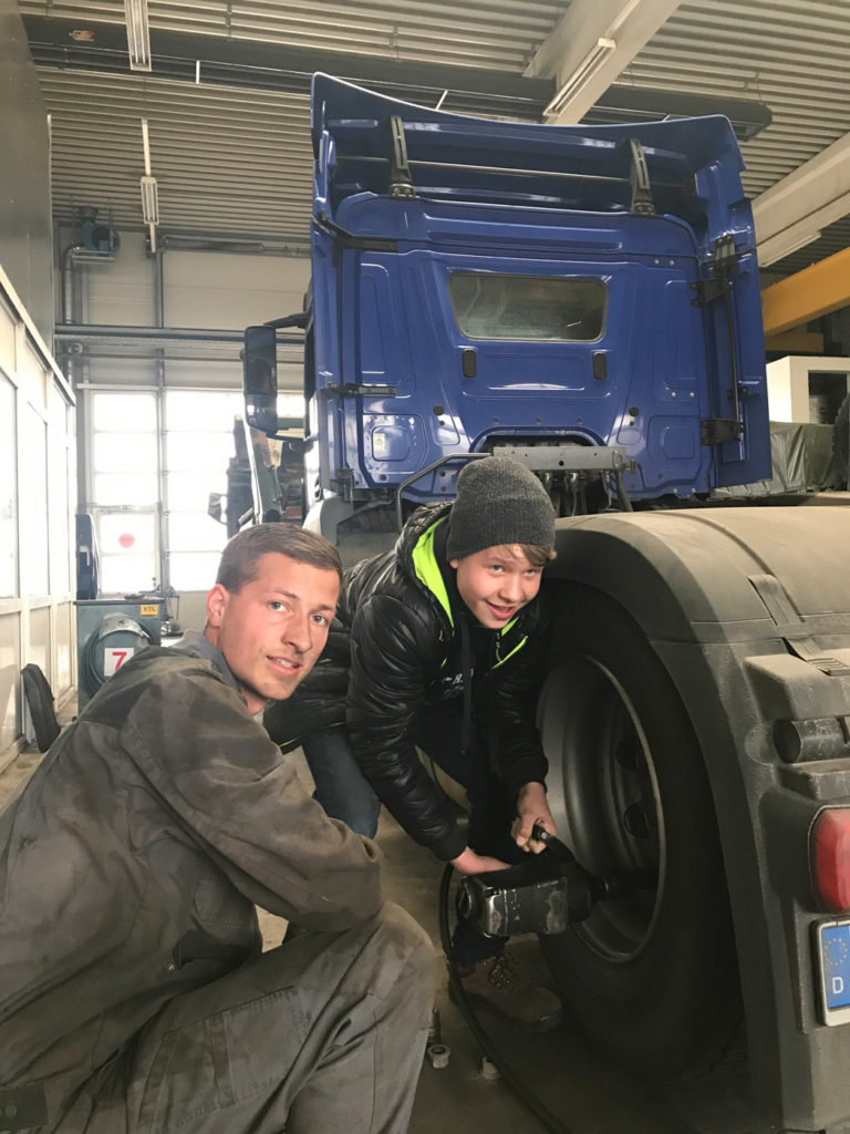 Truck Center Lauenau Gmbh
